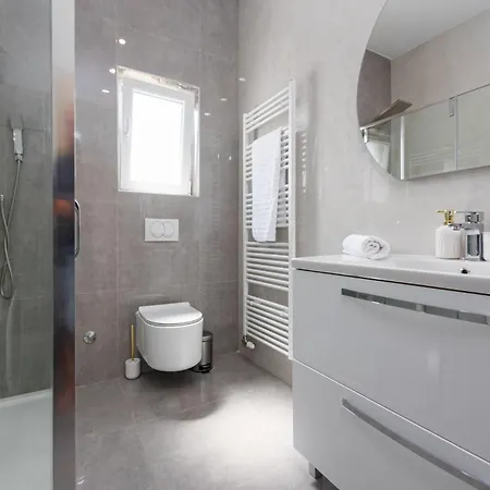 Awesome In With Wifi *